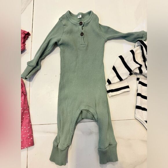 3-6 month bundle - Picture 7 of 7